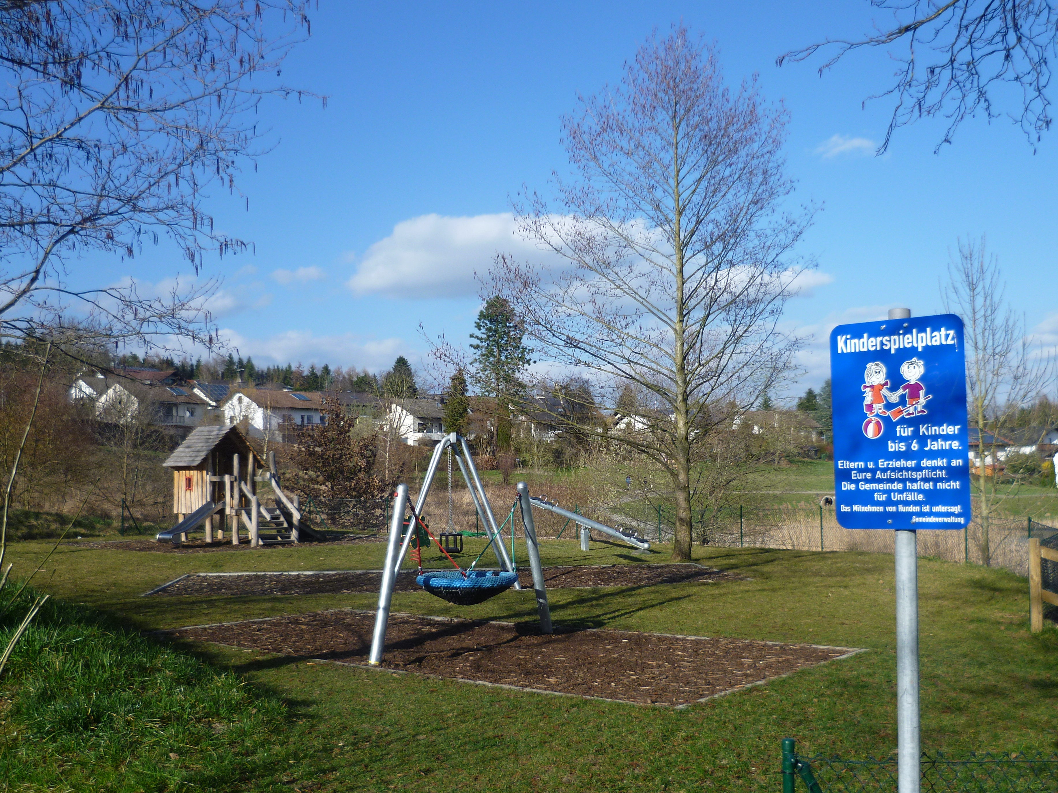 Kleinkindspielplatz bei der Grundschule 